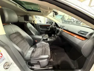 Volkswagen Passat 2025