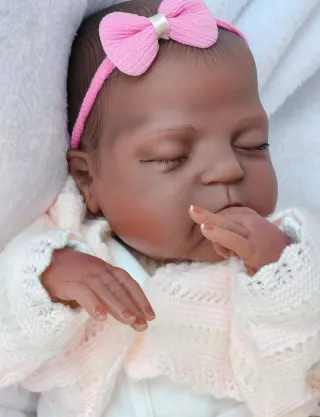 Bebe reborn 50cm morenita