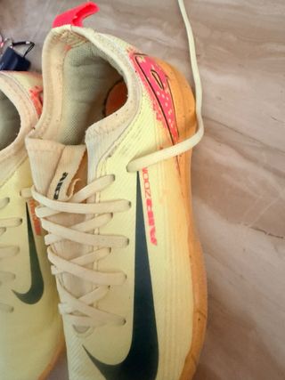 Zapatillas Nike Fútbol Sala Mbappé niño 35