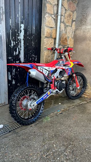 Honda CRF 450 R 2022