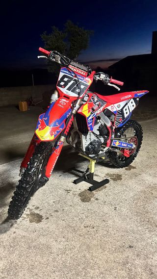 Honda CRF 450 R 2022