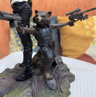 Figura Gamora y Rocket. Guardianes de la Galaxia.