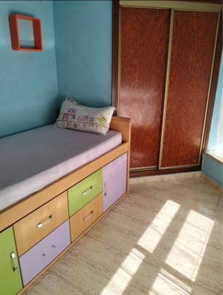 Se alquila habitación