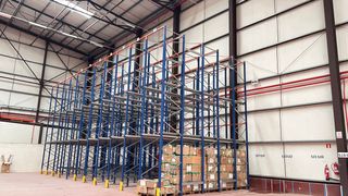 Estanterías industriales metálicas