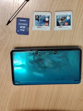 Nintendo 3DS Azul + Juegos y Accesorios
