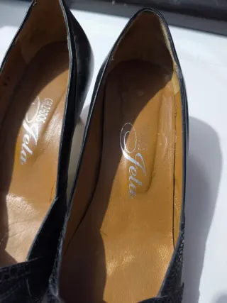 Zapatos negros tacón