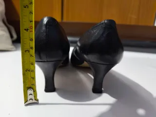 Zapatos negros tacón