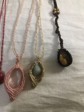 Colgantes macramé con piedras