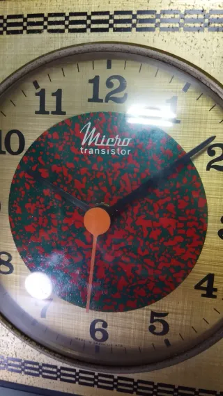 Reloj de pared Micro transistor