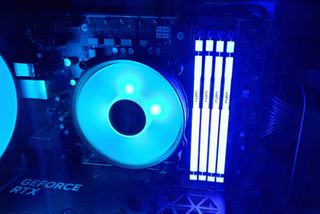 Kingston Fury RGB DDR5 2x8GB RAM