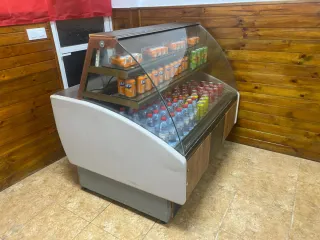 Nevera expositora refrigerada