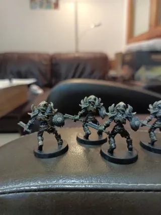 4 Miniaturas Esqueleto