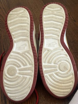 Nike Dunk High - Rojo y Amarillo