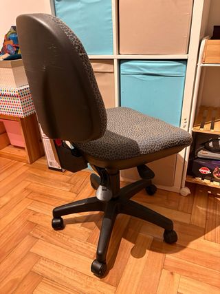 Silla de oficina animal print con ruedas