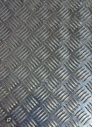 Chapa de aluminio antideslizante