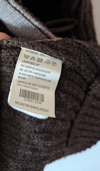 Cardigan con capucha marrón y gris