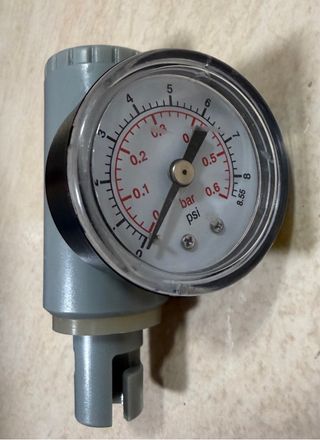 Manómetro pequeño