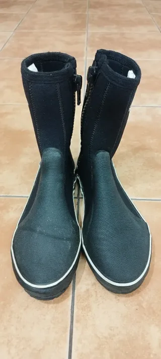 Botas escarpines buceo Seland