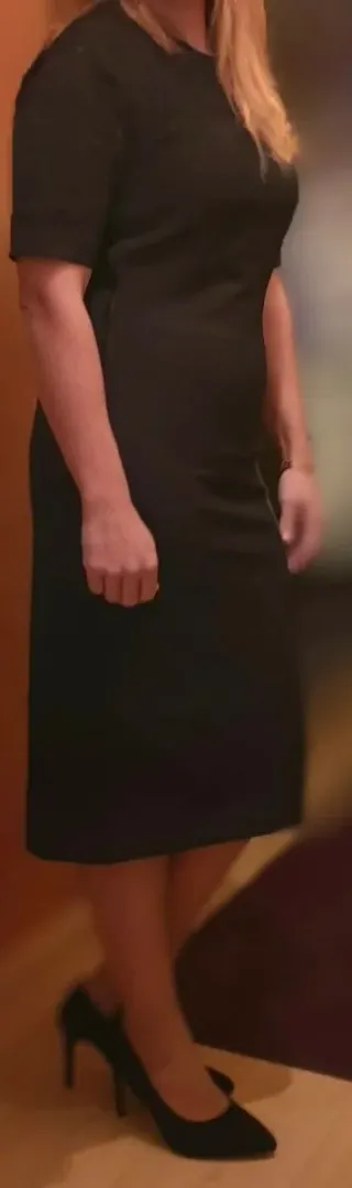 Vestido Bimba y Lola Negro y verde.  Muy elegante.