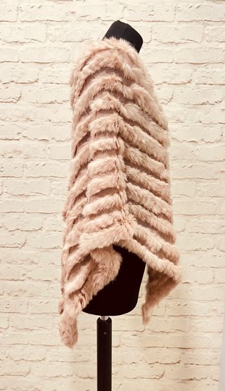 Estola Poncho Rosa Pelo Sintético