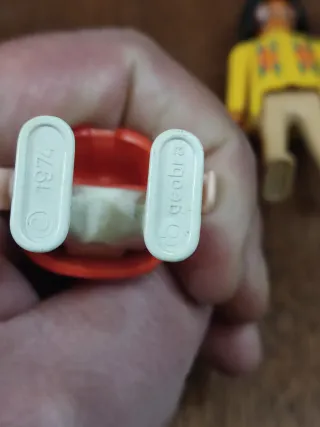 10 Playmobil 1974 (8 cm)