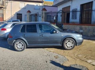 Volkswagen Golf 2003