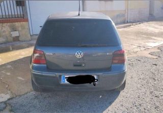 Volkswagen Golf 2003