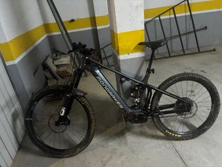 Bicicleta Mondraker Chaser 2023