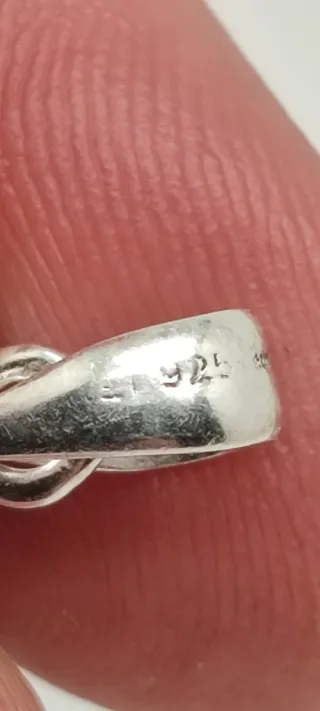 Colgante de Plata y Cianita Verde.