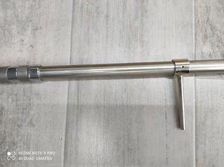 Barra para cortina de metal