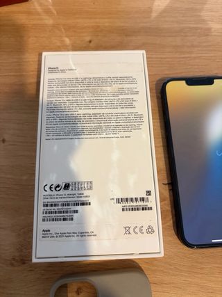 iPhone 13 Midnight 128GB