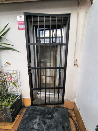 Rejas de seguridad para puertas/ventanas