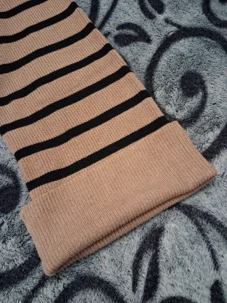 Jersey de rayas beige y negro