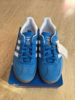 Adidas Gazelle azul