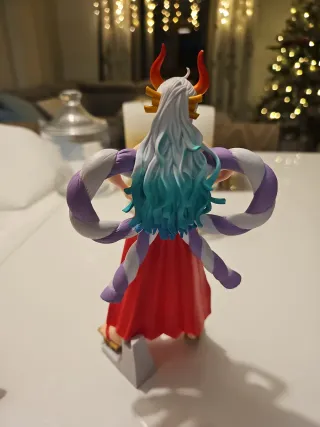 Figura One Piece Yamato