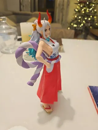 Figura One Piece Yamato