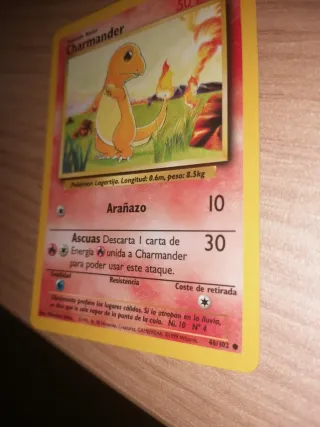Carta Pokémon Charmander Básico