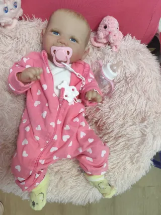 Preciosa Reborn sonriente