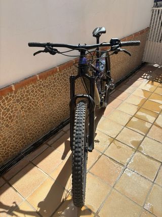 Trek Rail 5 Morada Eléctrica