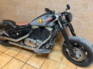 Suzuki Intruder 1500 Bobber