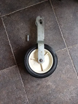 Motoazada Honda F220