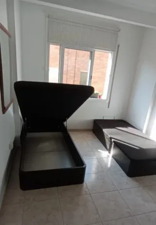 Bases Tapizadas,  Canapés y Colchones