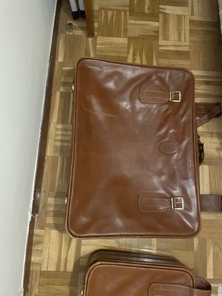 2 Maletas vintage de cuero marrón