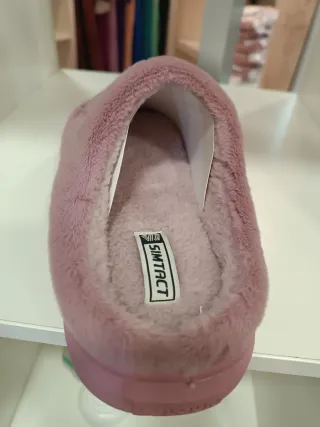 Pantuflas rosas con dibujo de oso diferentes talla