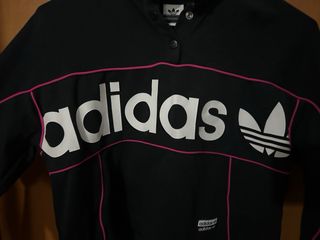 Camisola Croped Adidas Preta e Rosa
