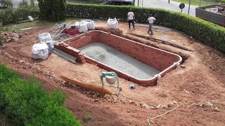 Piscina de obra 4x3m con escaleras
