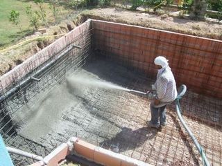Piscina de obra 4x3m con escaleras
