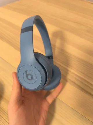 Beats Solo 4