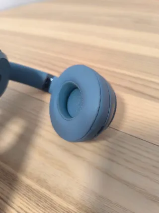 Beats Solo 4