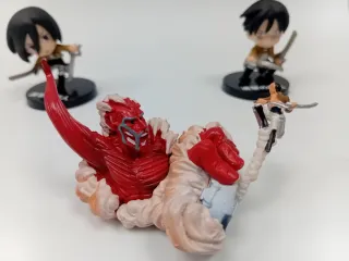 Figuras Attack on Titan Chibi